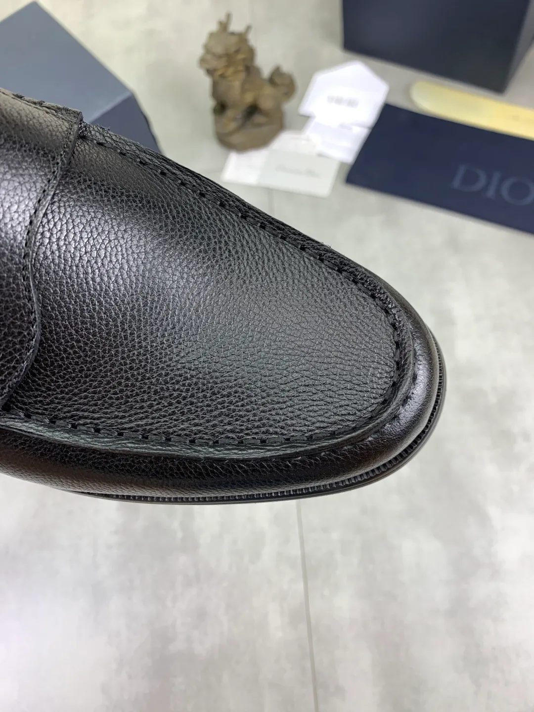 Men's men's shoes 💰P560 new style 💰high version 💎💎💎Dior original version! Top Italian purchasing agent! Men's business casual leather shoes, original imported pebbled calfskin upper, ultimate texture, gentlemanly style, imported water-dyed cowhide inside, top-quality original Italian rubber outsole, first-class workmanship, top quality! Size: 39-44 (45 customized) 3️⃣ colors available